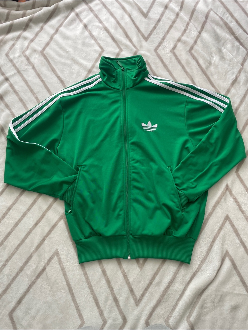 EUC Men’s adidas Originals Green Classic Zip-Up Track Jacket Size Small
